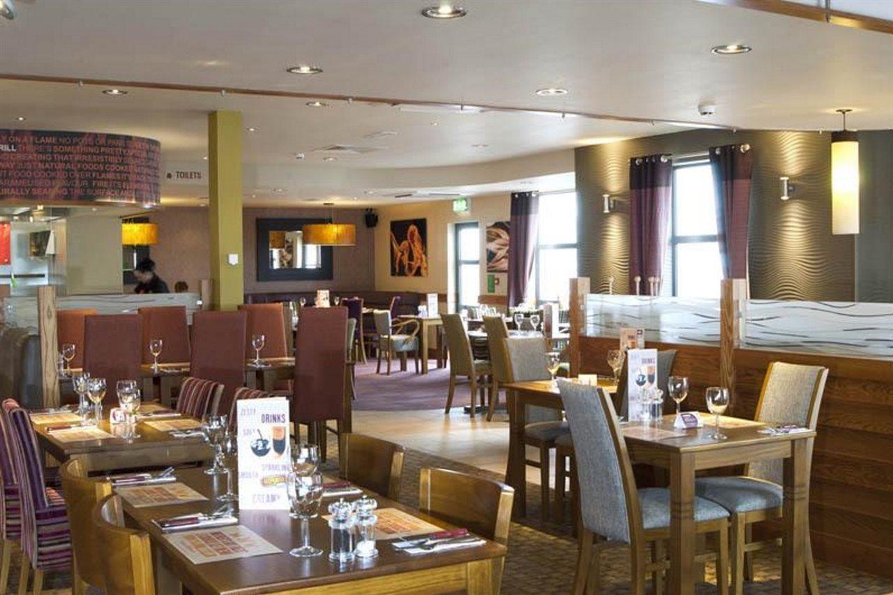 Premier Inn Glasgow 牛顿梅恩斯 外观 照片